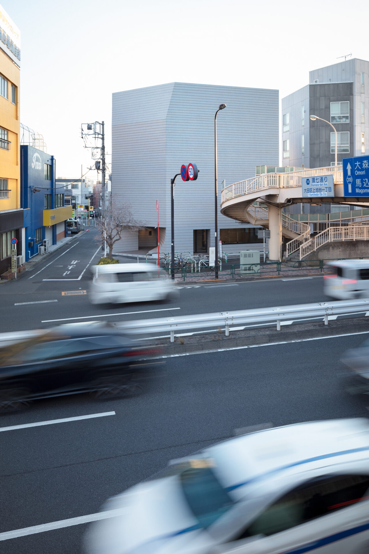 THE CONTOUR ザ・コンター