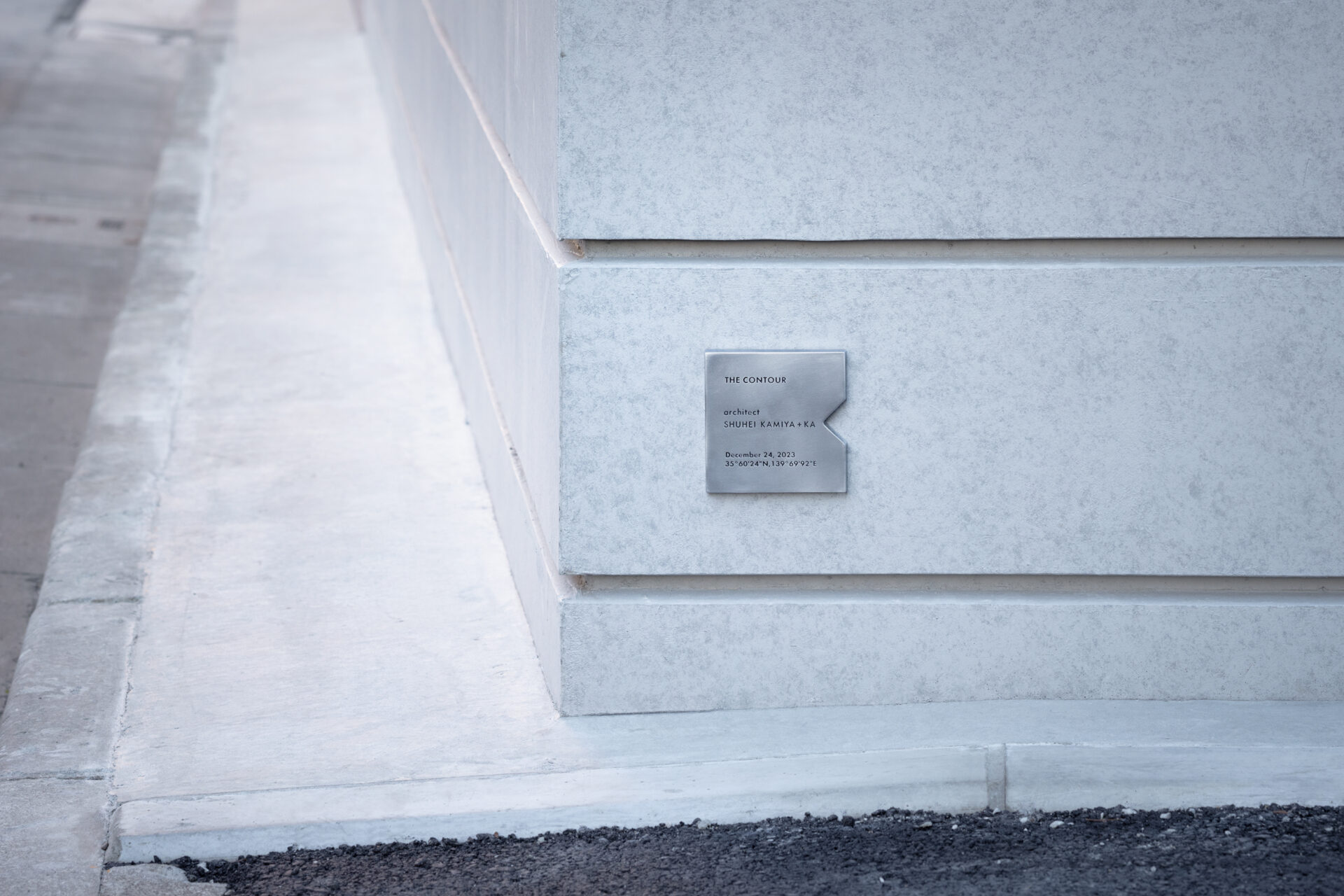 THE CONTOUR ザ・コンター