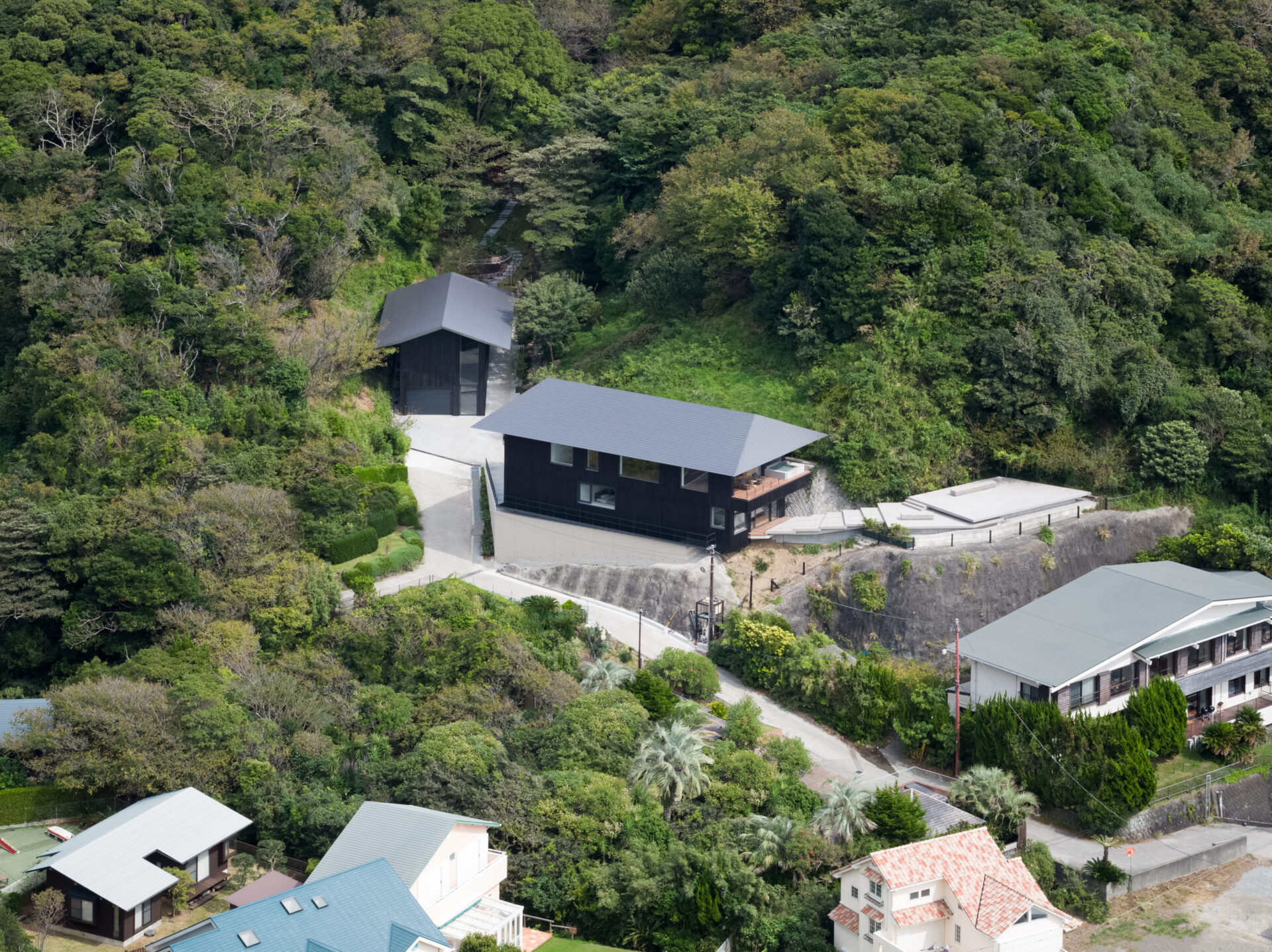 INSPIRATION TRAIL -山のアトリエ／海のヴィラ-