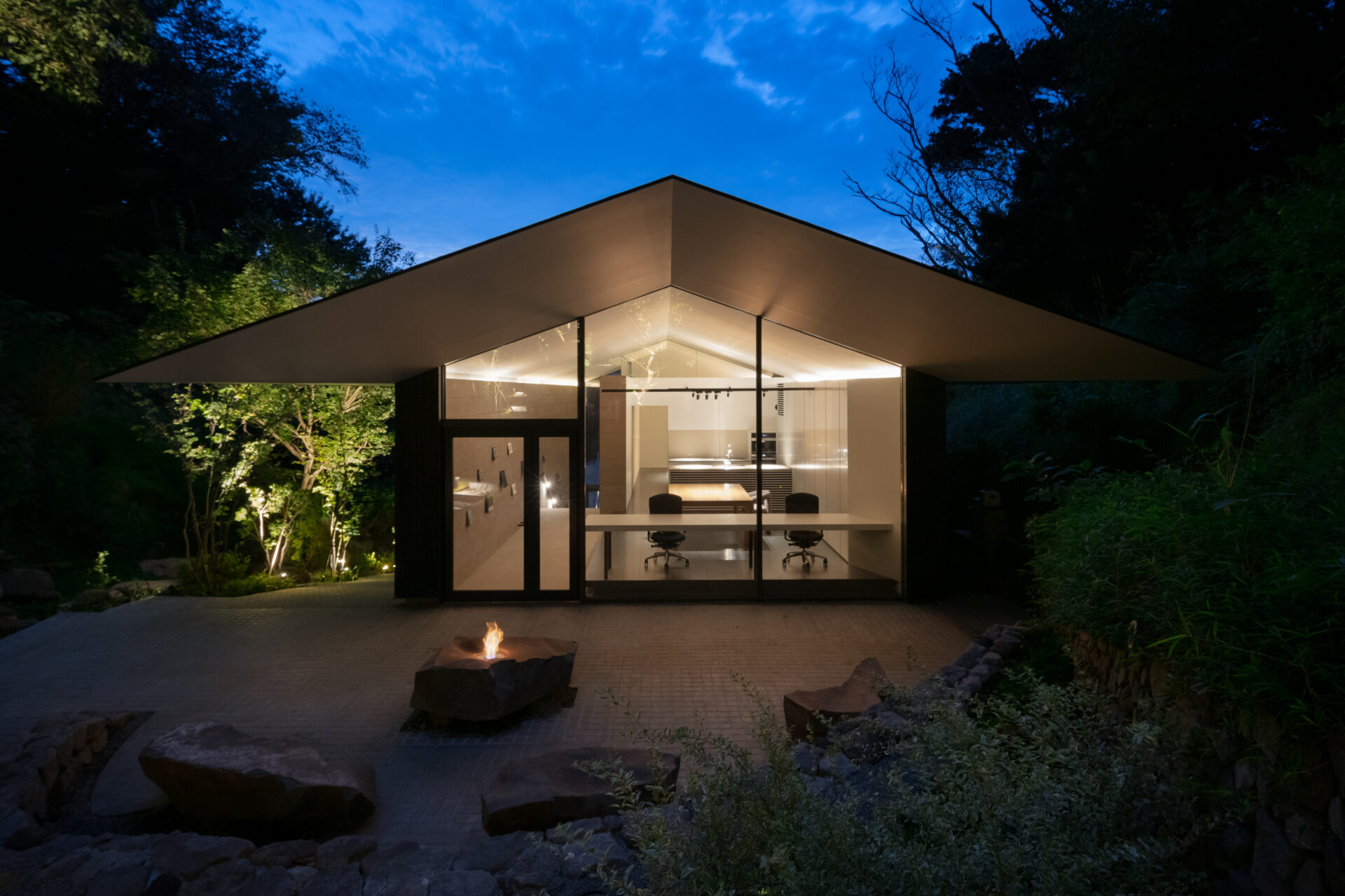 INSPIRATION TRAIL -山のアトリエ／海のヴィラ-