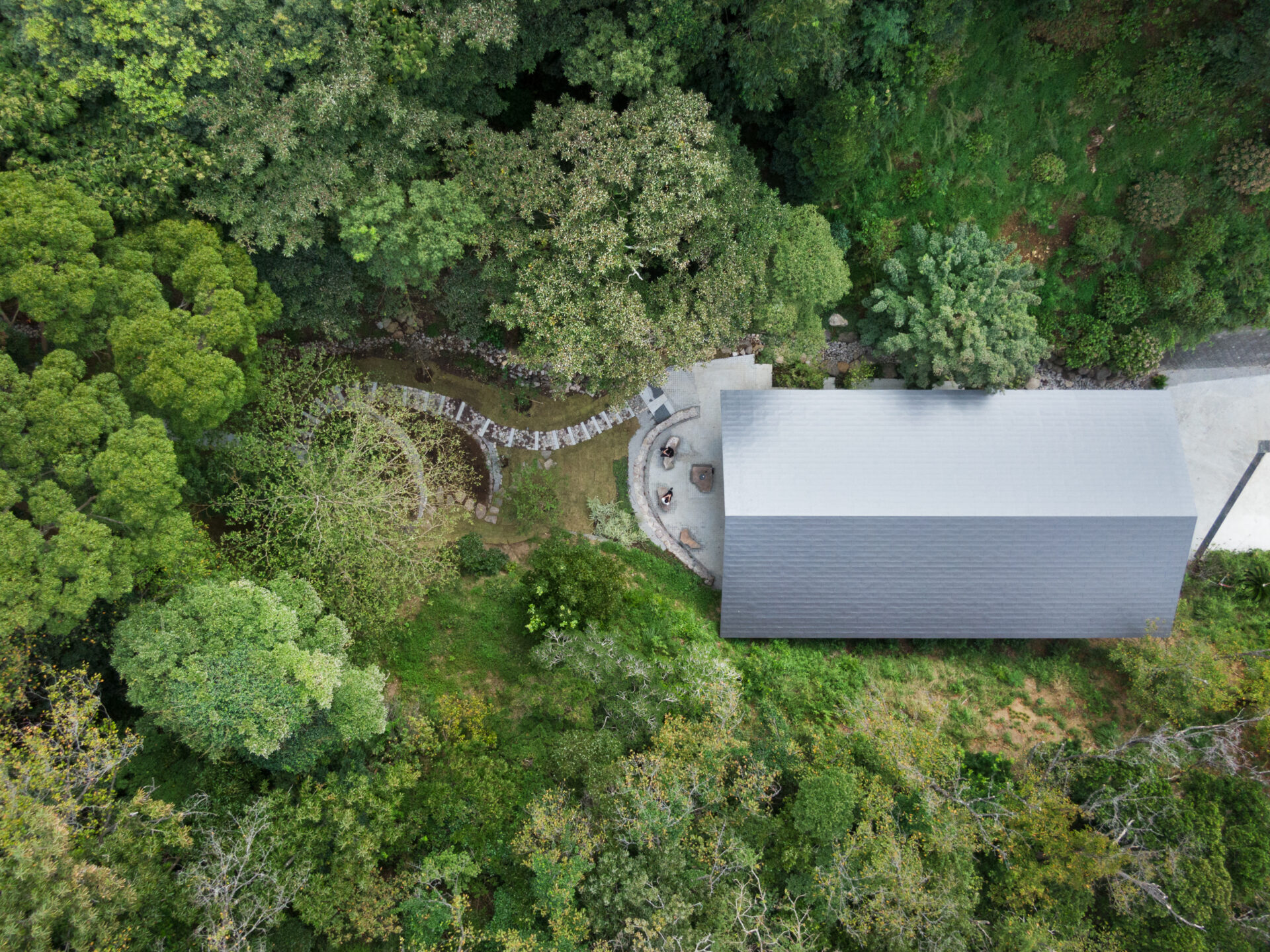 INSPIRATION TRAIL -山のアトリエ／海のヴィラ-