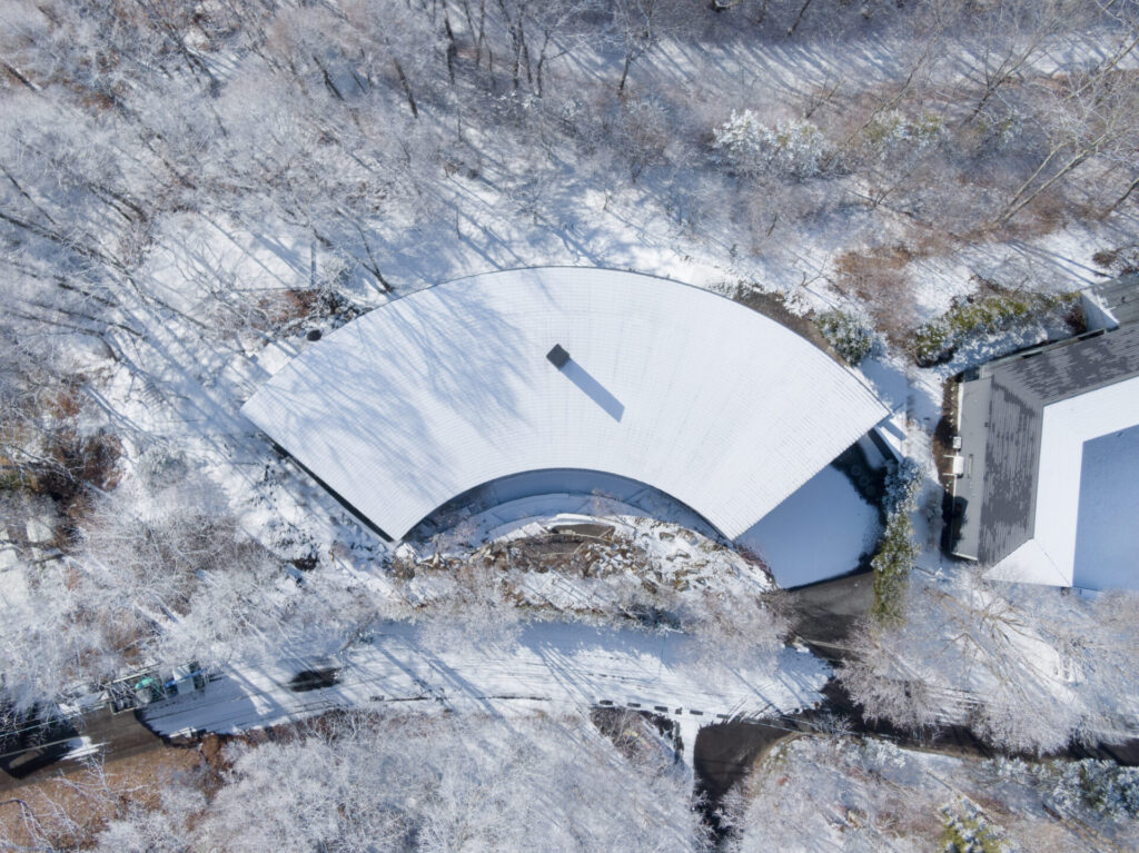 THE CONE 軽井沢の逆円錐