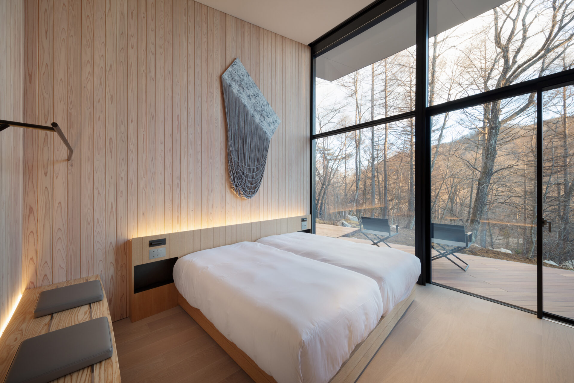 THE CONE 軽井沢の逆円錐