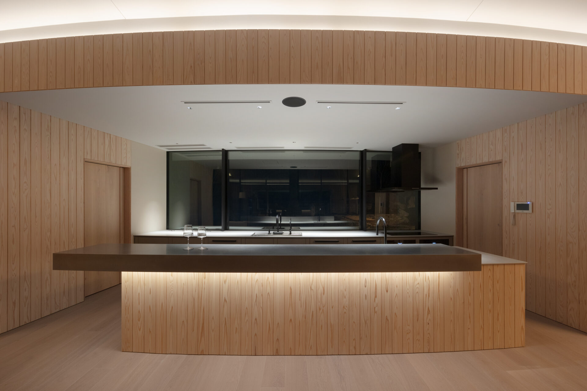 THE CONE 軽井沢の逆円錐