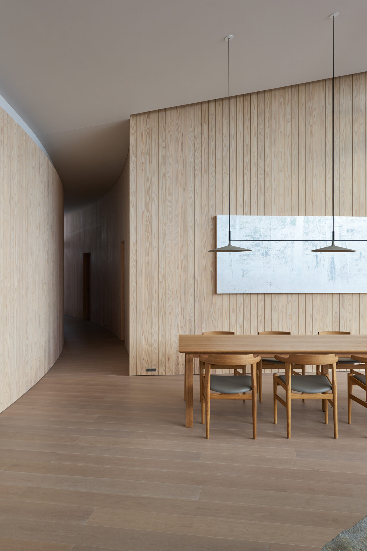 THE CONE 軽井沢の逆円錐